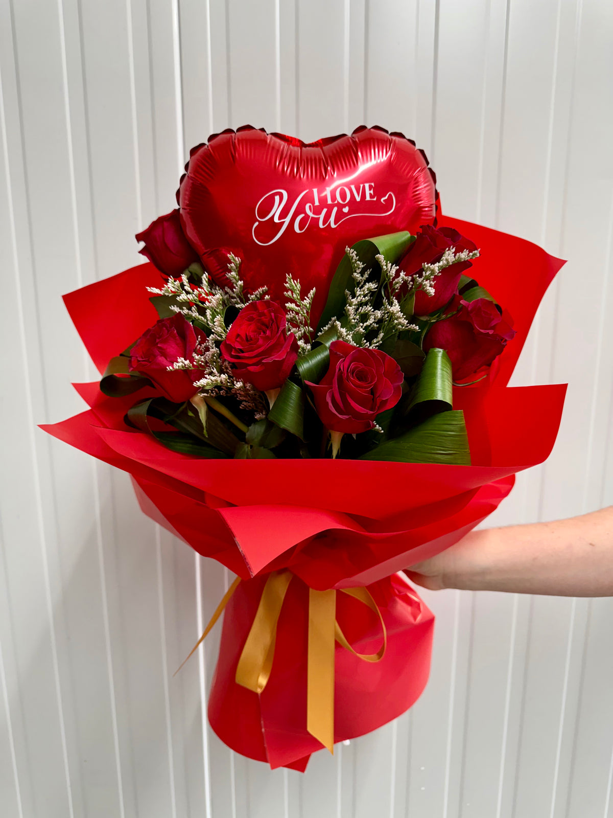 Hearts & Roses (6 Stems)