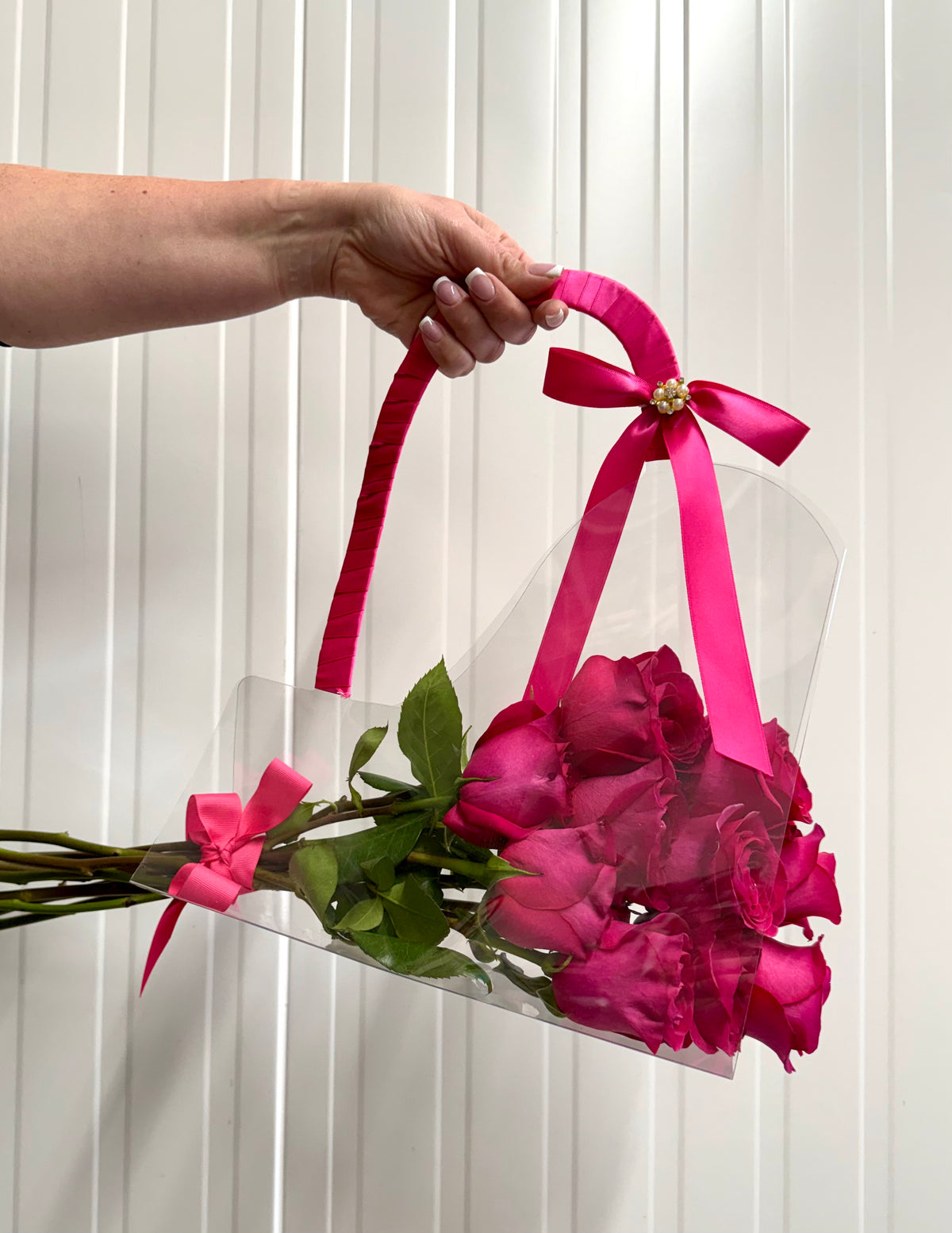 12 Pink Roses